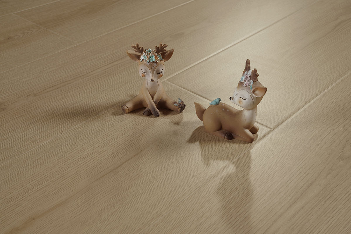 أرضيات خشبية من خشب البلوط بسمك 12 ملم